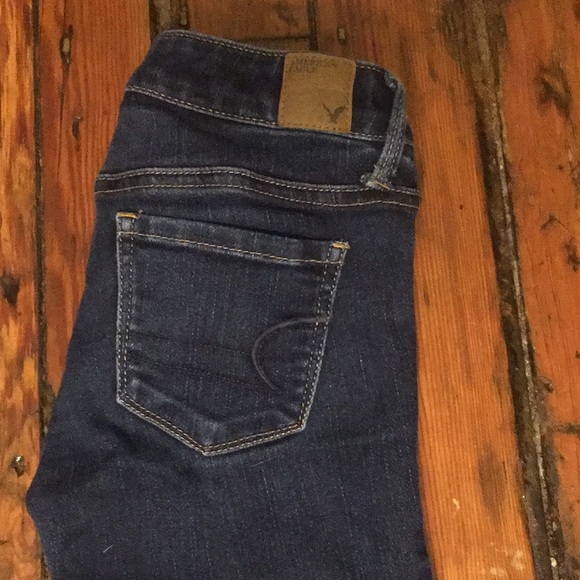 American Eagle Stretch Jeans - Picture 4 of 4